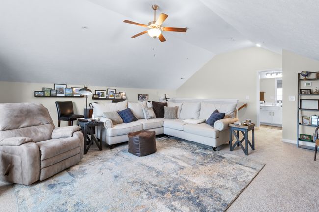 Bonus room has attached full bath. | Image 23