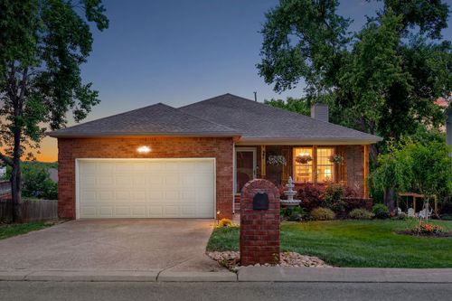 205 Waterview Dr, Hendersonville, TN, 37075-5663 | Card Image