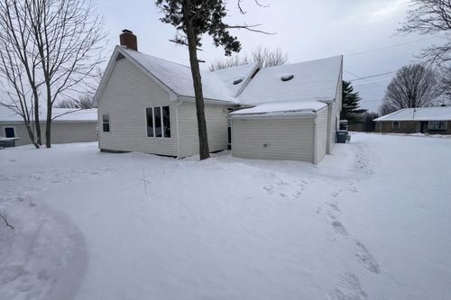 17 Hammond Street, Dannemora, NY, 12929 | Card Image