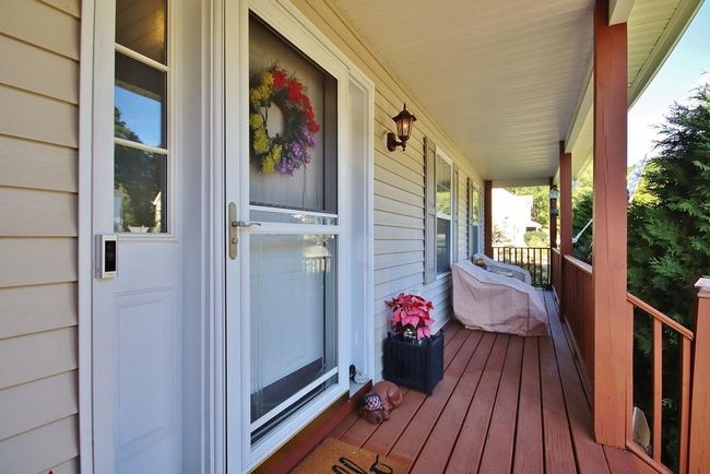Porch | Image 4