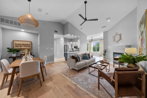 apt-431-2216 Thornton Rd, Austin, TX, 78704-5181 | Card Image