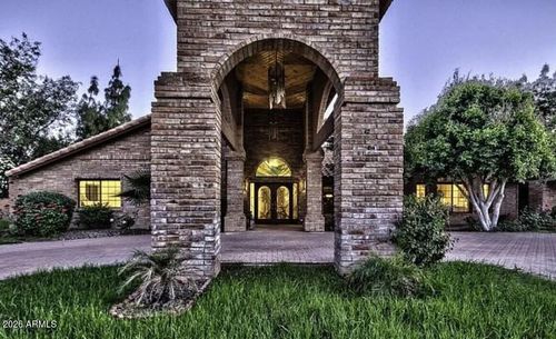 6723 E Lincoln Dr, Paradise Valley, AZ, 85253-4354 | Card Image
