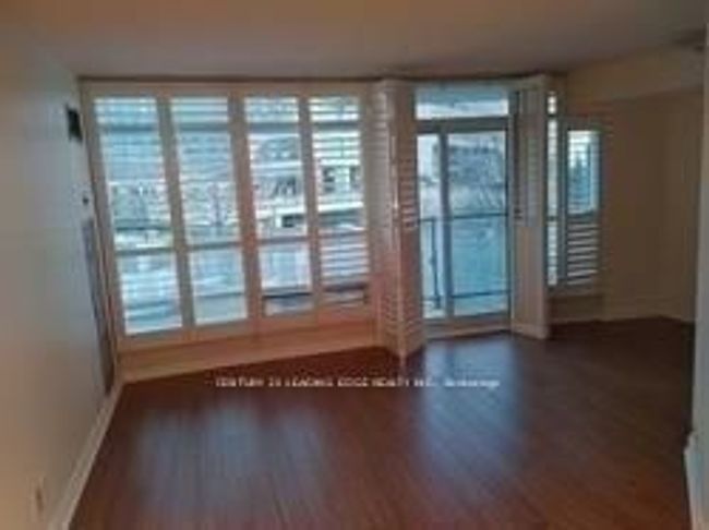 307 - 373 Front St W, Condo with 4 bedrooms, 2 bathrooms and null parking in Toronto ON | Image 14