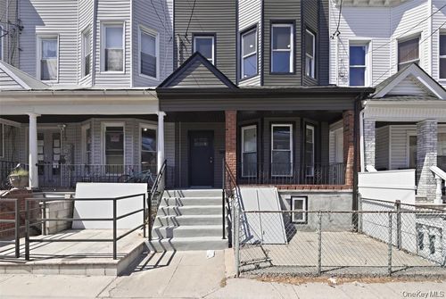 9209 88th Ave, Woodhaven, NY, 11421-2134 | Card Image