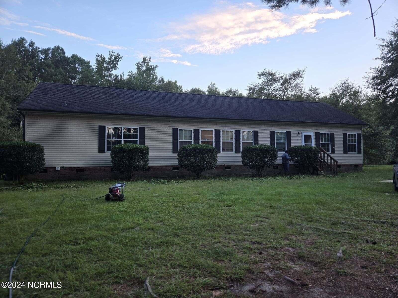Salley Mcnair Rd, Laurinburg, NC 28352