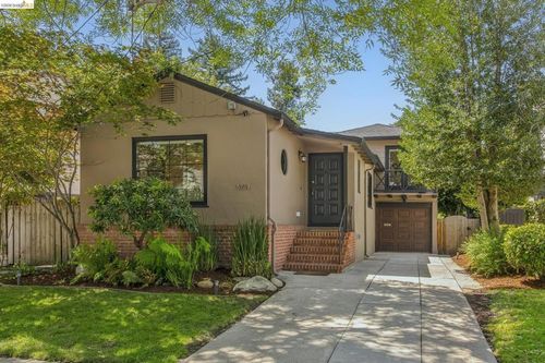 5739 Presley Way, Oakland, CA, 94618-1601 | Card Image