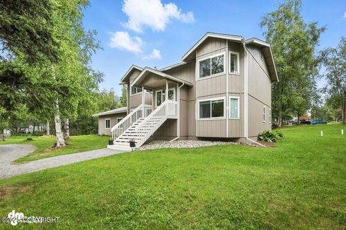 2300 E Musk Ox Cir, Wasilla, AK, 99654-1849 | Card Image