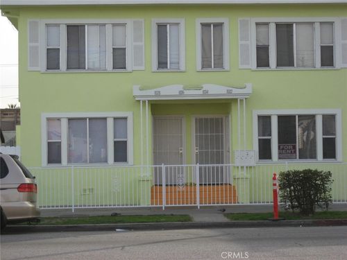 822 E 10th St. Street E, Long Beach, CA, 90813 | Card Image