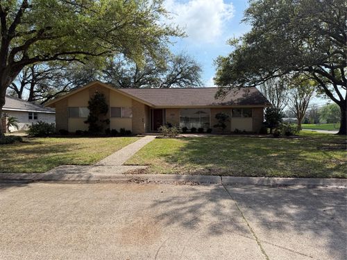 1531 17th Ave N, Texas City, TX, 77590-5337 | Card Image