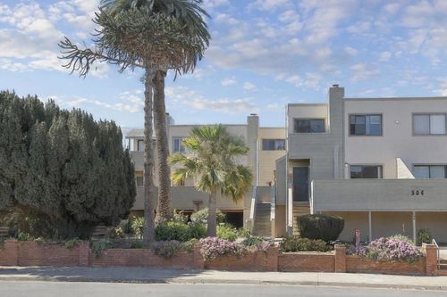 4-504 Ocean Ave, Monterey, CA, 93940-3561 | Card Image