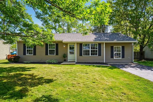 135 N Creekview Ct, Baltimore, OH, 43105-9203 | Card Image
