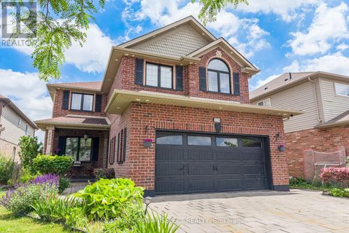 2229 Cardinal Crt, London, ON, N6M0C2 | Card Image
