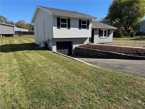 3 Collingate Dr, West Newton, PA, 15089-9710 | Card Image
