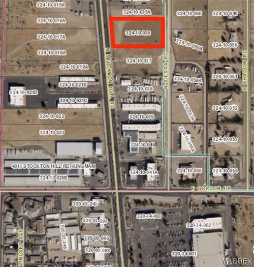 4090 N Stockton Hill Rd, Kingman, AZ, 86409-2442 | Card Image