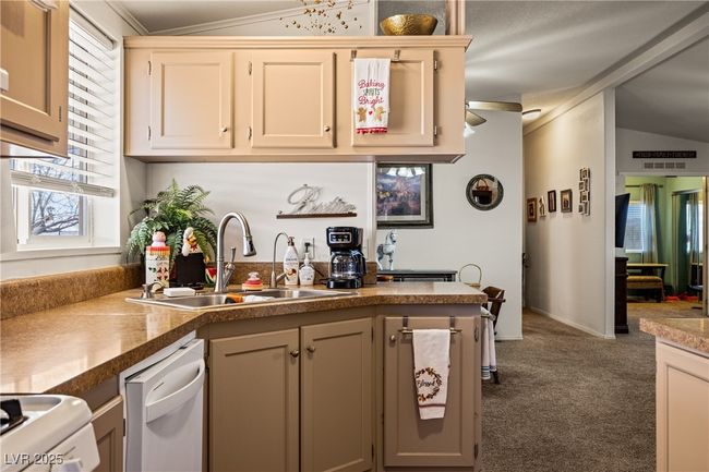 2474 Yamashita St, House other with 3 bedrooms, 2 bathrooms and null parking in Logandale NV | Image 14