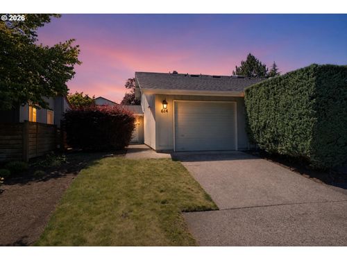 614 Se 130th Ct, Vancouver, WA, 98683-6034 | Card Image