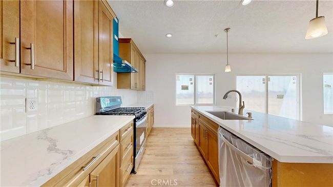 10625 Caughlin Rd, House other with 4 bedrooms, 3 bathrooms and 3 parking in Phelan CA | Image 22