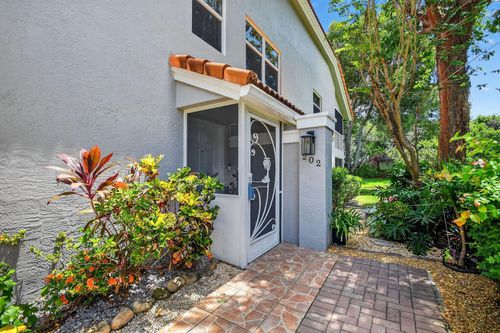 apt-202-7031 Summer Tree Dr, Boynton Beach, FL, 33437-6103 | Card Image