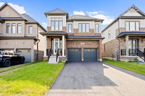 22 Rustic Oak Trail, Ayr, ON, N0B1E0 | Card Image