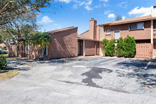 apt-a-6185 Live Oak Ct, Tamarac, FL, 33319-8115 | Card Image