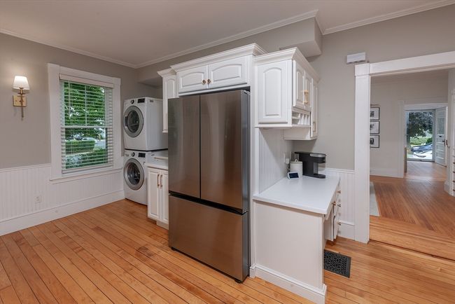 1 - 51 Elm St, House attached with 4 bedrooms, 2 bathrooms and 2 parking in Andover MA | Image 11