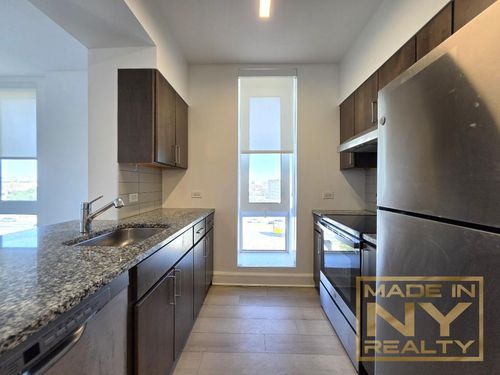 7b-62-11 108th St, Forest Hills, NY, 11375-1164 | Card Image