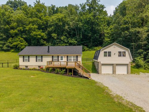 3144 Scheinbach Rd, Finleyville, PA, 15332-1582 | Card Image
