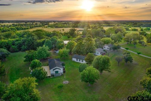 4588 State Highway 110, Grand Saline, TX, 75140-5116 | Card Image