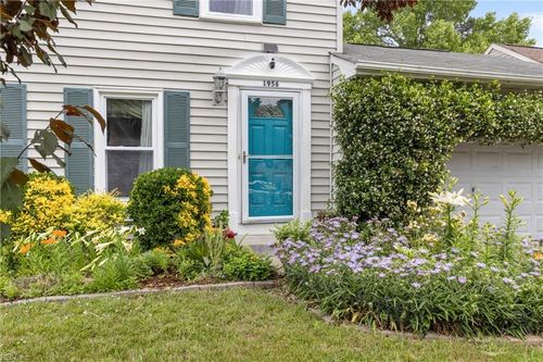 1956 Stillwood Ln, Virginia Beach, VA, 23456-4953 | Card Image