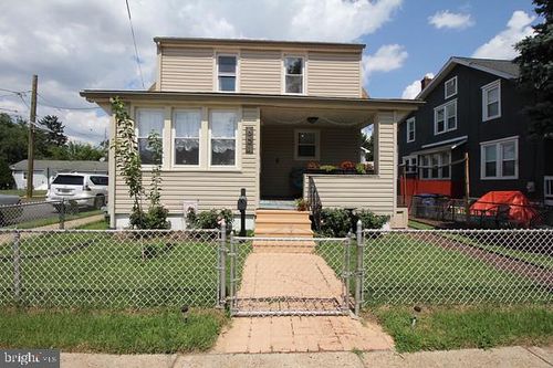 601 Arndt Ave, RIVERSIDE, NJ, 08075-3705 | Card Image