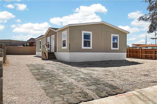 2258 Toiyabe St, Las Vegas, NV, 89156-5879 | Card Image