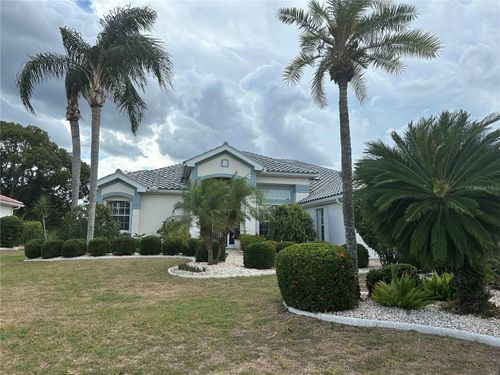 1136 Signature Dr, SUN CITY CENTER, FL, 33573-4412 | Card Image
