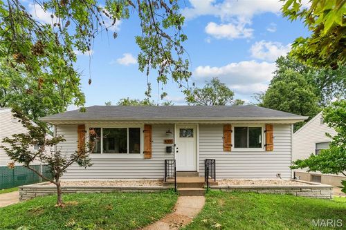 4355 Maroon Ct, Saint Louis, MO, 63123-6714 | Card Image