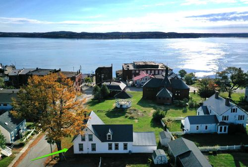 24 Dana Street, Eastport, ME, 04631 | Card Image
