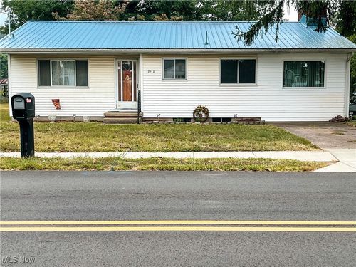 2110 Rockland Ave, Belpre, OH, 45714-1120 | Card Image