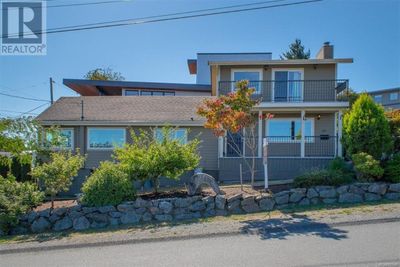 521 Larch St, House other with 2 bedrooms, 2 bathrooms and 4 parking in Nanaimo BC | Image 2