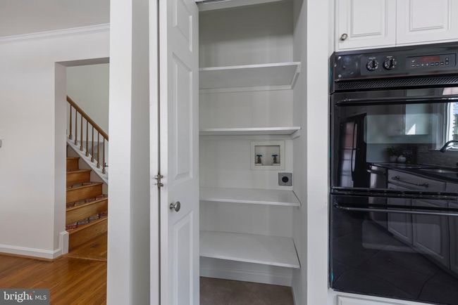 9821 Singleton Dr, House other with 5 bedrooms, 4 bathrooms and null parking in BETHESDA MD | Image 11