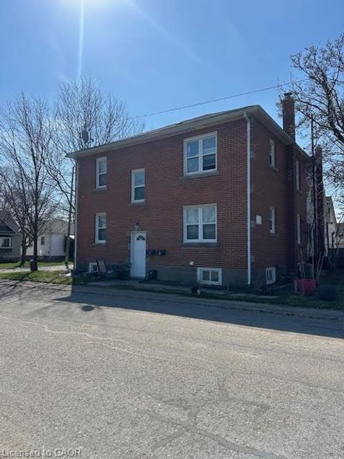4077 Hickson Ave, Niagara Falls, ON, L2E3K1 | Card Image