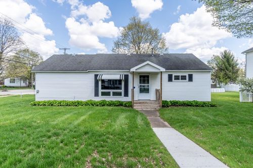 106 N Coldwater St, Fremont, IN, 46737-2021 | Card Image