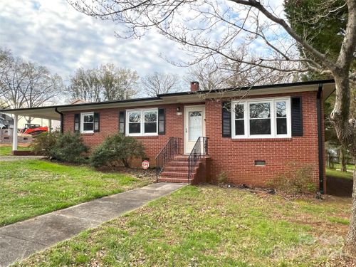 612 Brown Ave, Albemarle, NC, 28001-4228 | Card Image