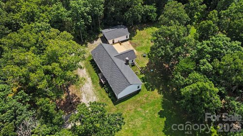 8900 Lazy Ridge Ln, Concord, NC, 28025-8293 | Card Image