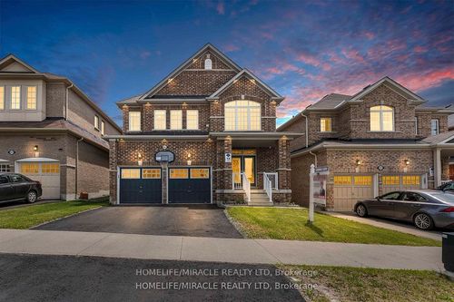 upper-925 Greenhill Ave, Oshawa, ON, L1K0X9 | Card Image