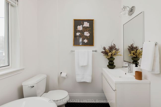 92 Corley Ave, House attached with 3 bedrooms, 2 bathrooms and null parking in Toronto ON | Image 29