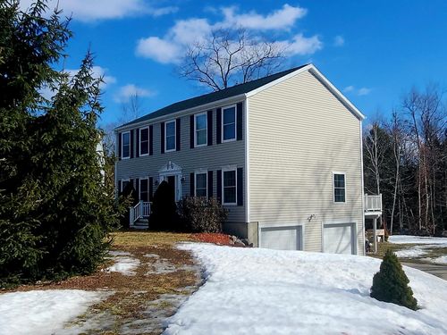 8 Byrne Rd, Northwood, NH, 03261-3239 | Card Image