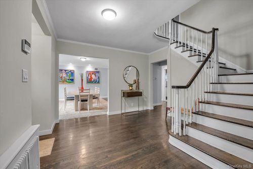 1357 Boxwood Drive E, Hempstead, NY, 11557 | Card Image