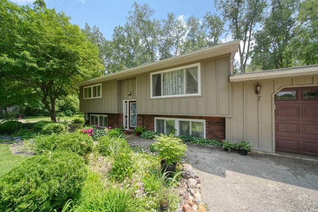 4787 Hooks Mill Rd, House other with 2 bedrooms, 2 bathrooms and null parking in Adrian MI | Image 4