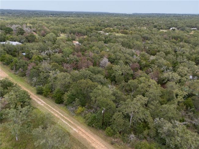 Drone / aerial view with a wooded view | Image 4