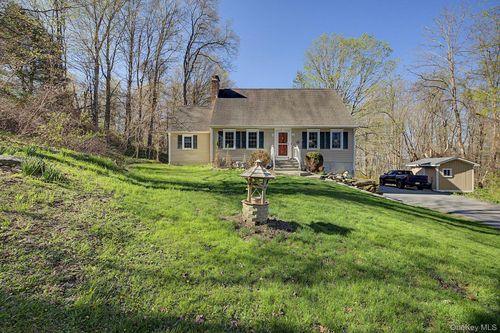 57 Buhleir Rd, Pawling, NY, 12564-3441 | Card Image
