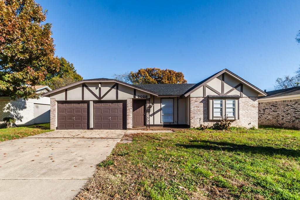 2028 Moline Drive, For Rent in Haltom City Zoocasa