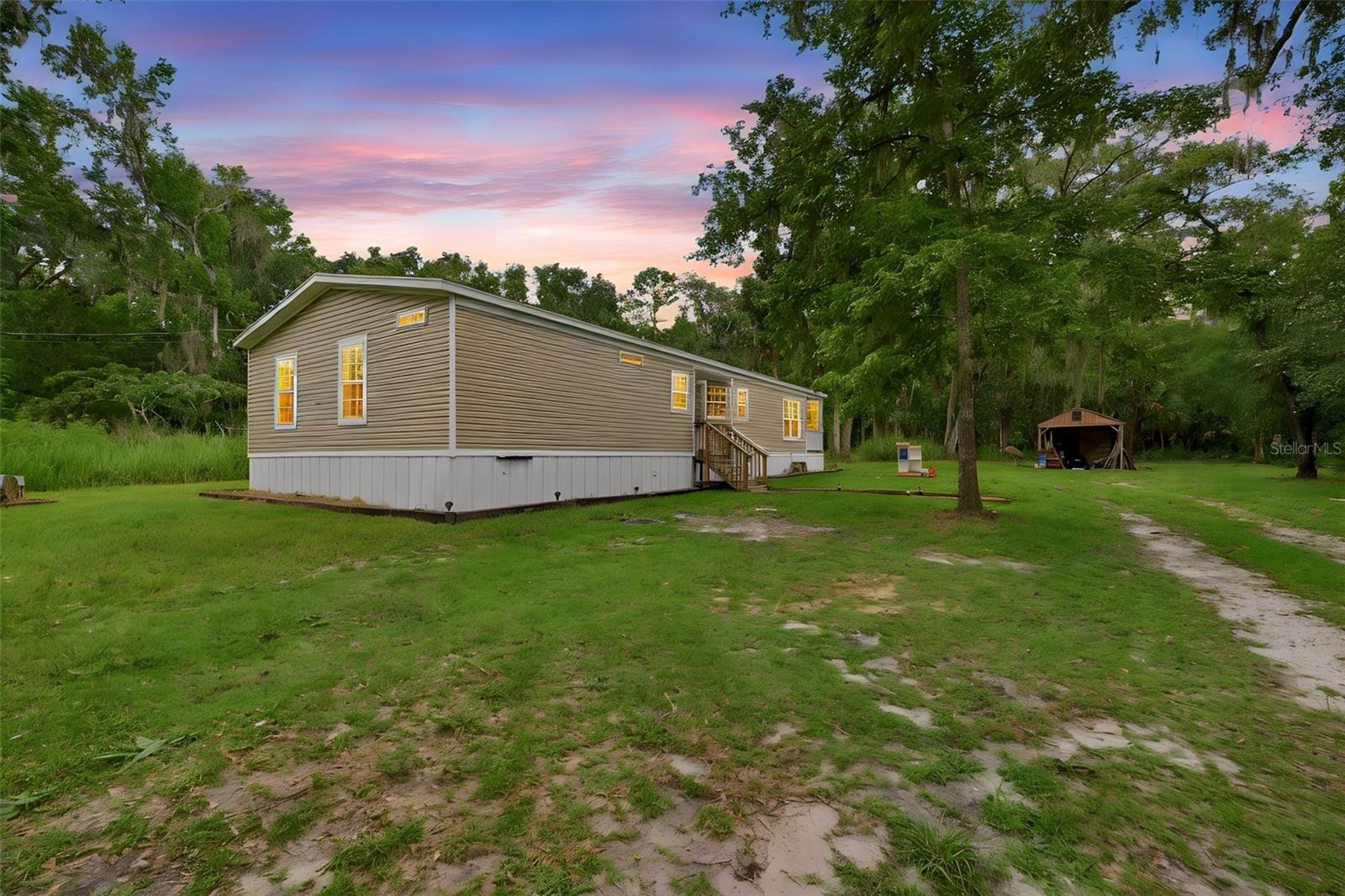 Residential in BROOKSVILLE